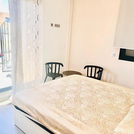 Tindra Apartament Torrevieja