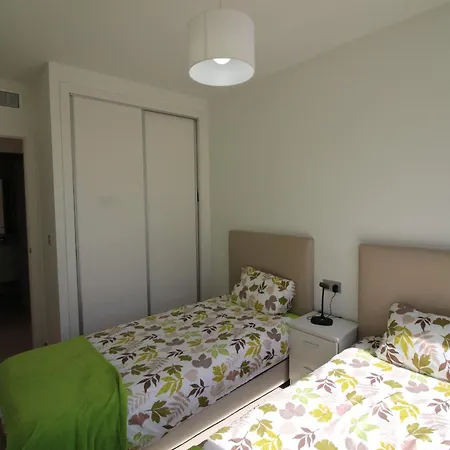 Tindra Apartament *