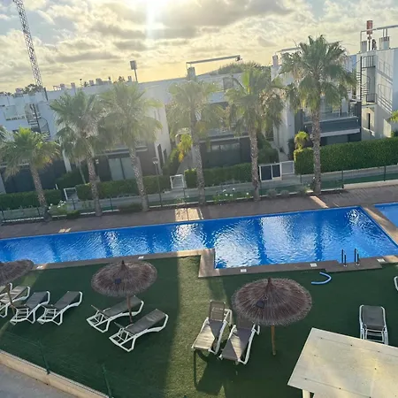 Tindra Vakantiehuis Torrevieja
